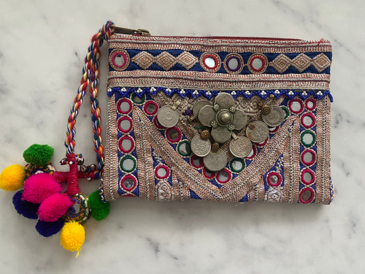 LEYA VINTAGE BANARASI CLUTCH BAG