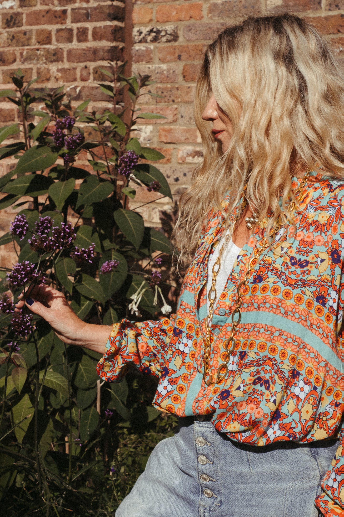 CALIFORNIA LOUNGE SHIRT IN FRANGIPANI