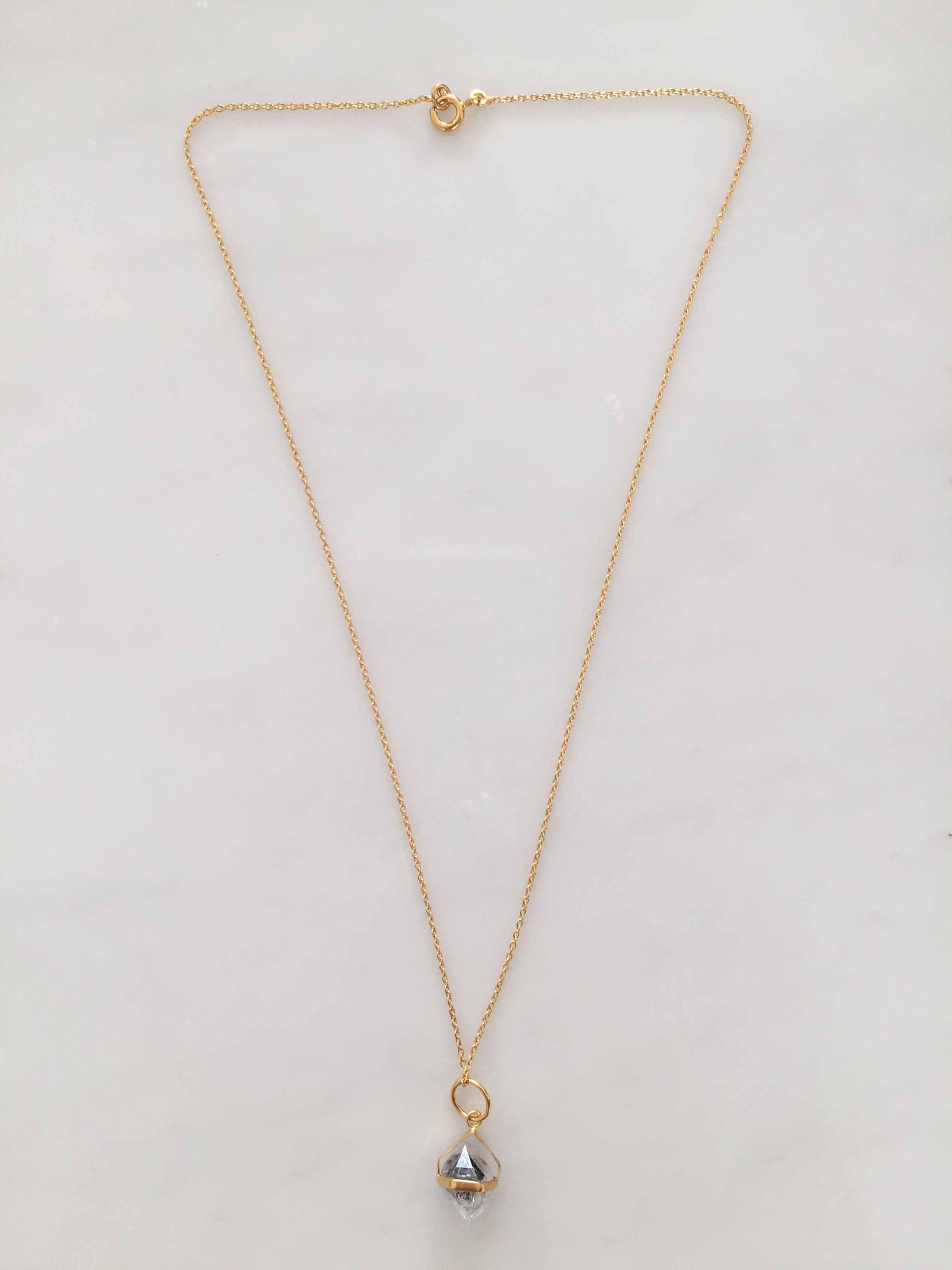 DIAMOND PENDANT GOLD