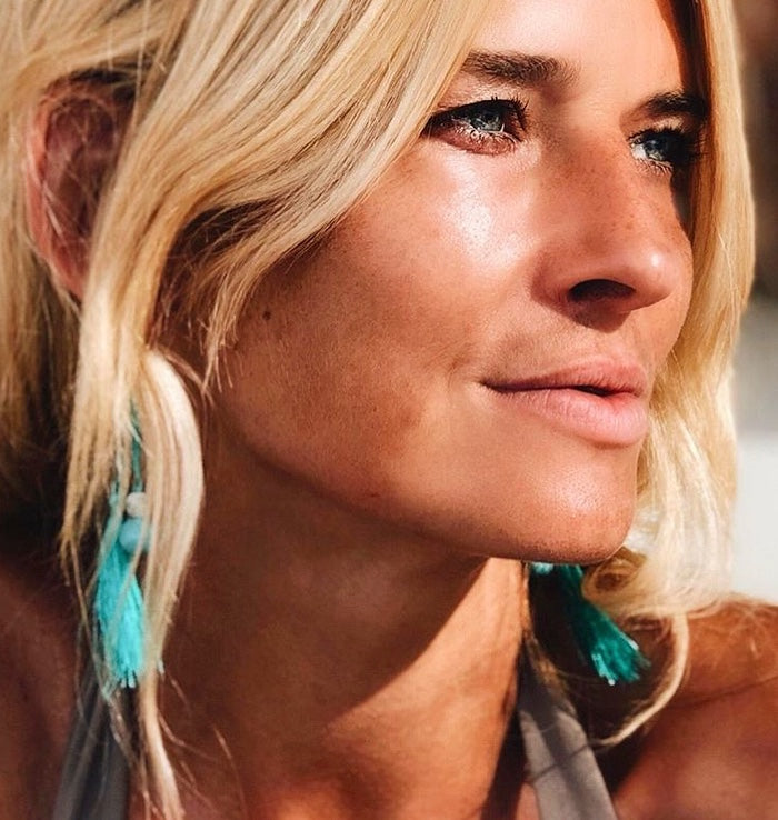 TURQUOISE FEATHERED TASSEL EARRING