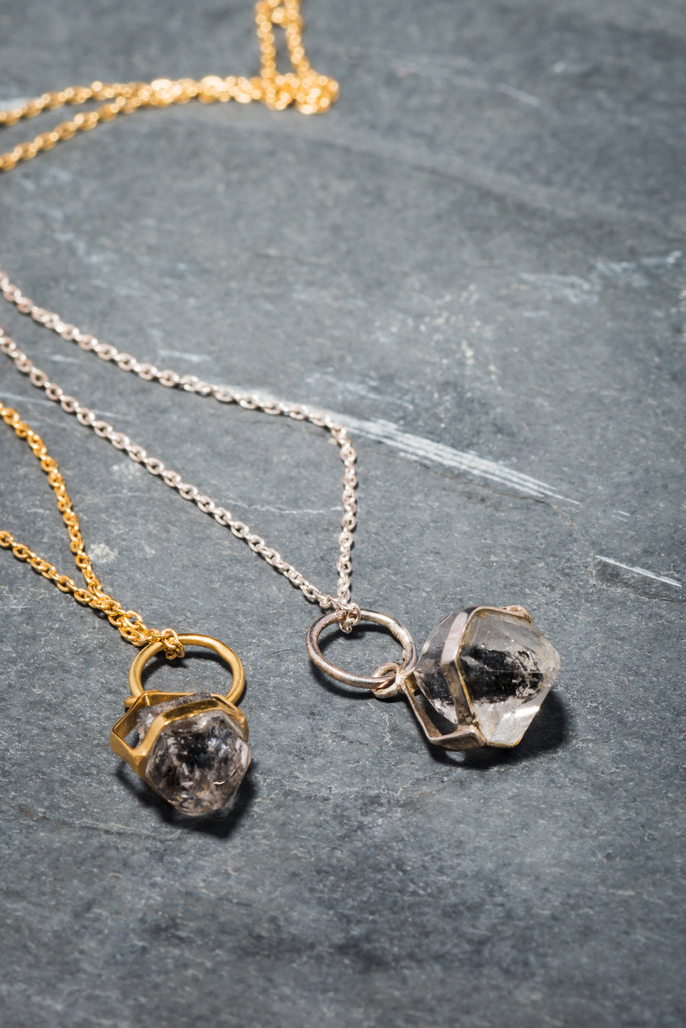 DIAMOND PENDANT GOLD