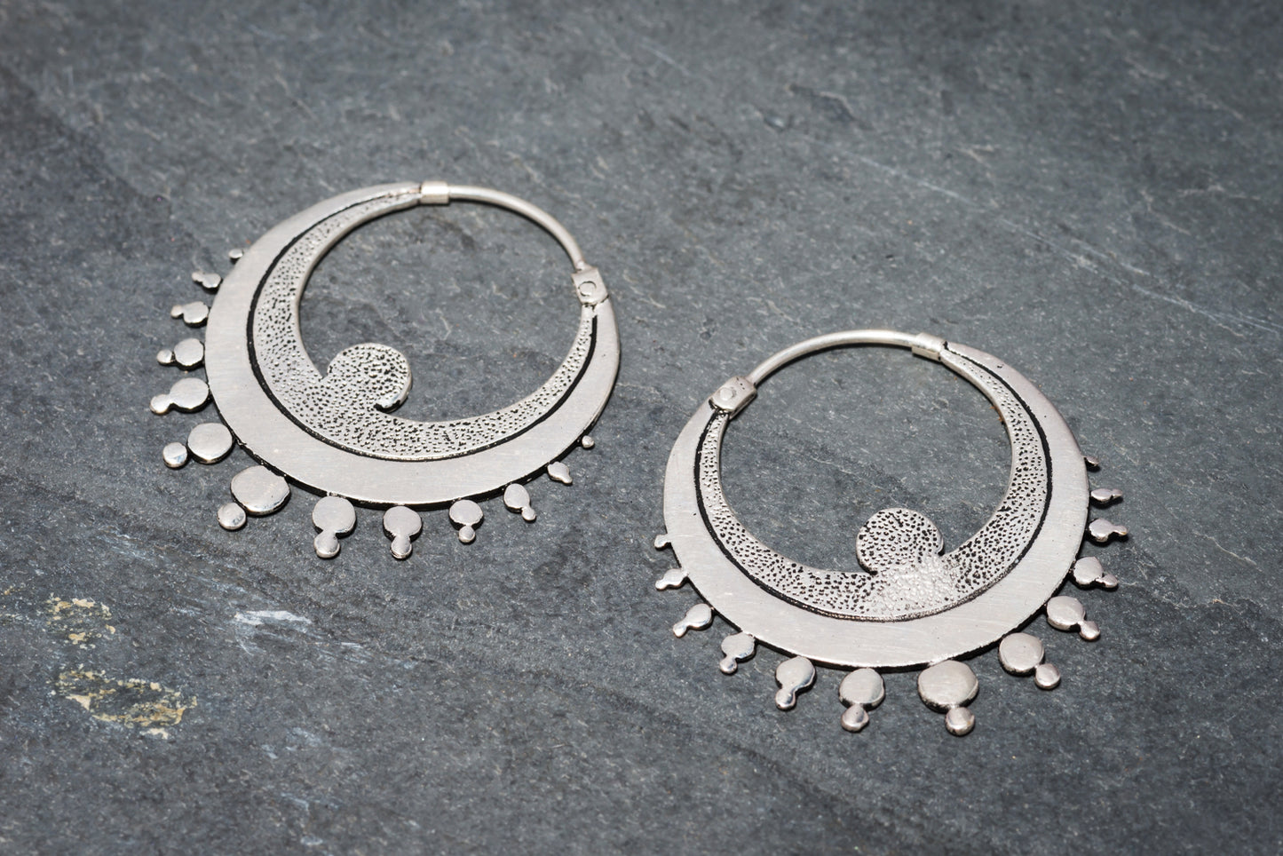 SACRED SUN EARRINGS SILVER