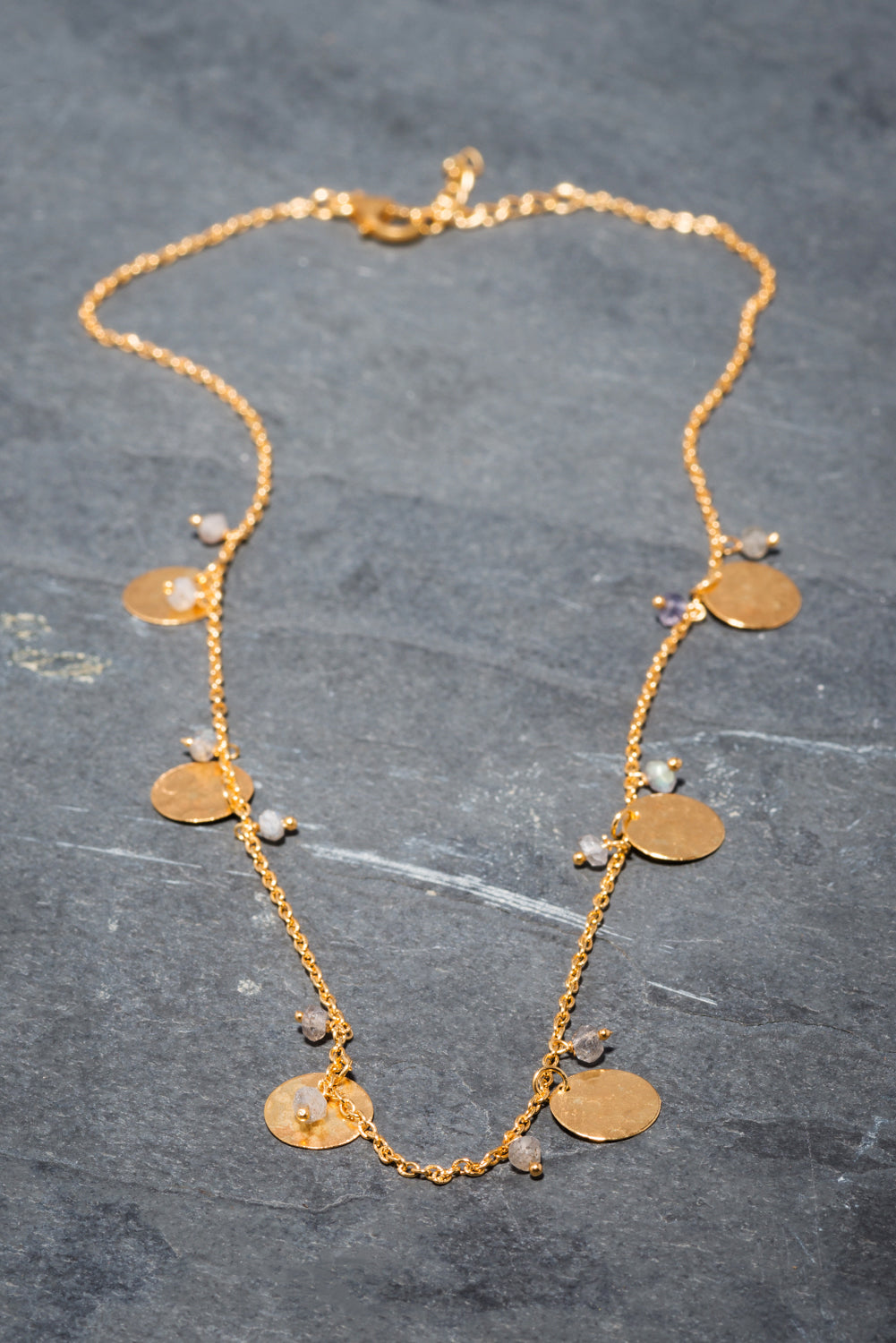 LABRADORITE SIX DISC NECKLACE GOLD