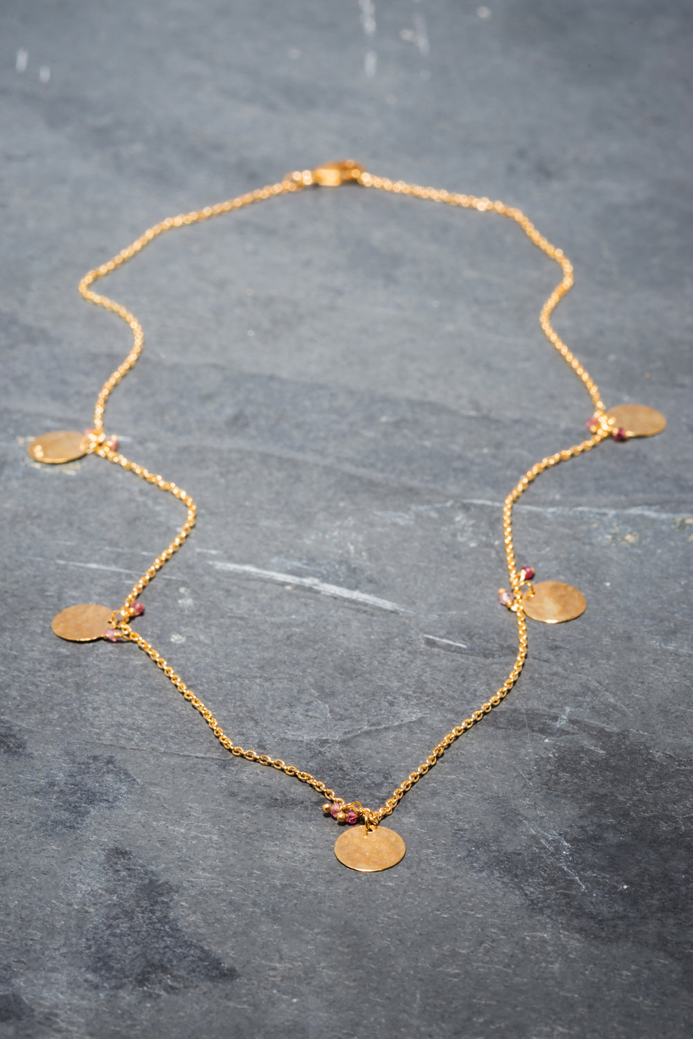 TOURMALINE FIVE DISC NECKLACE GOLD