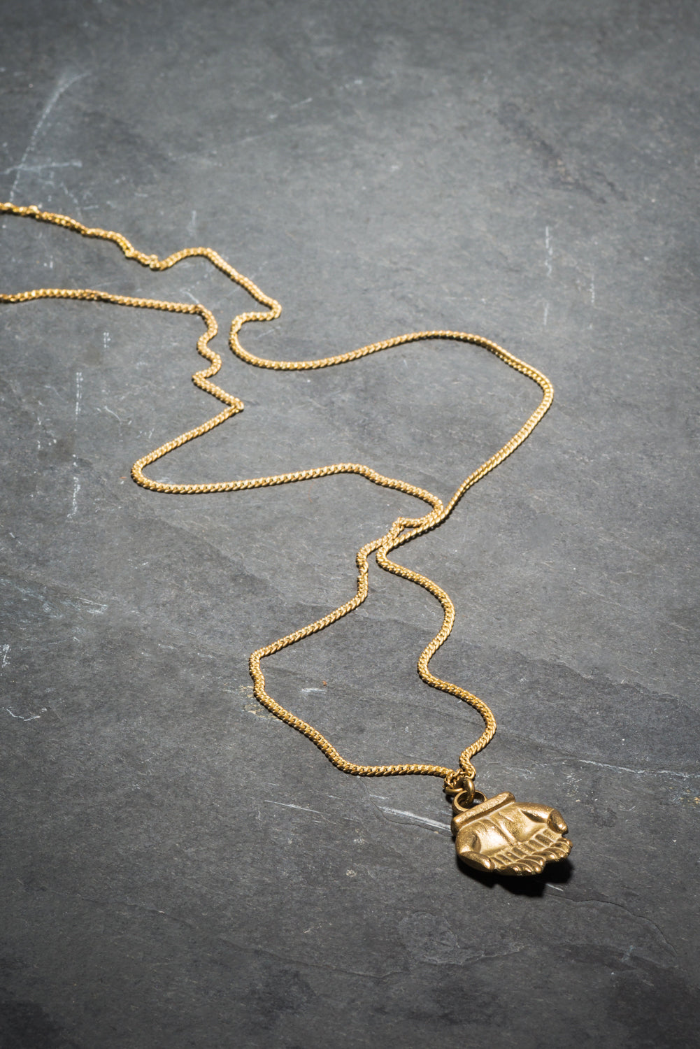 PRAYER HANDS PENDANT