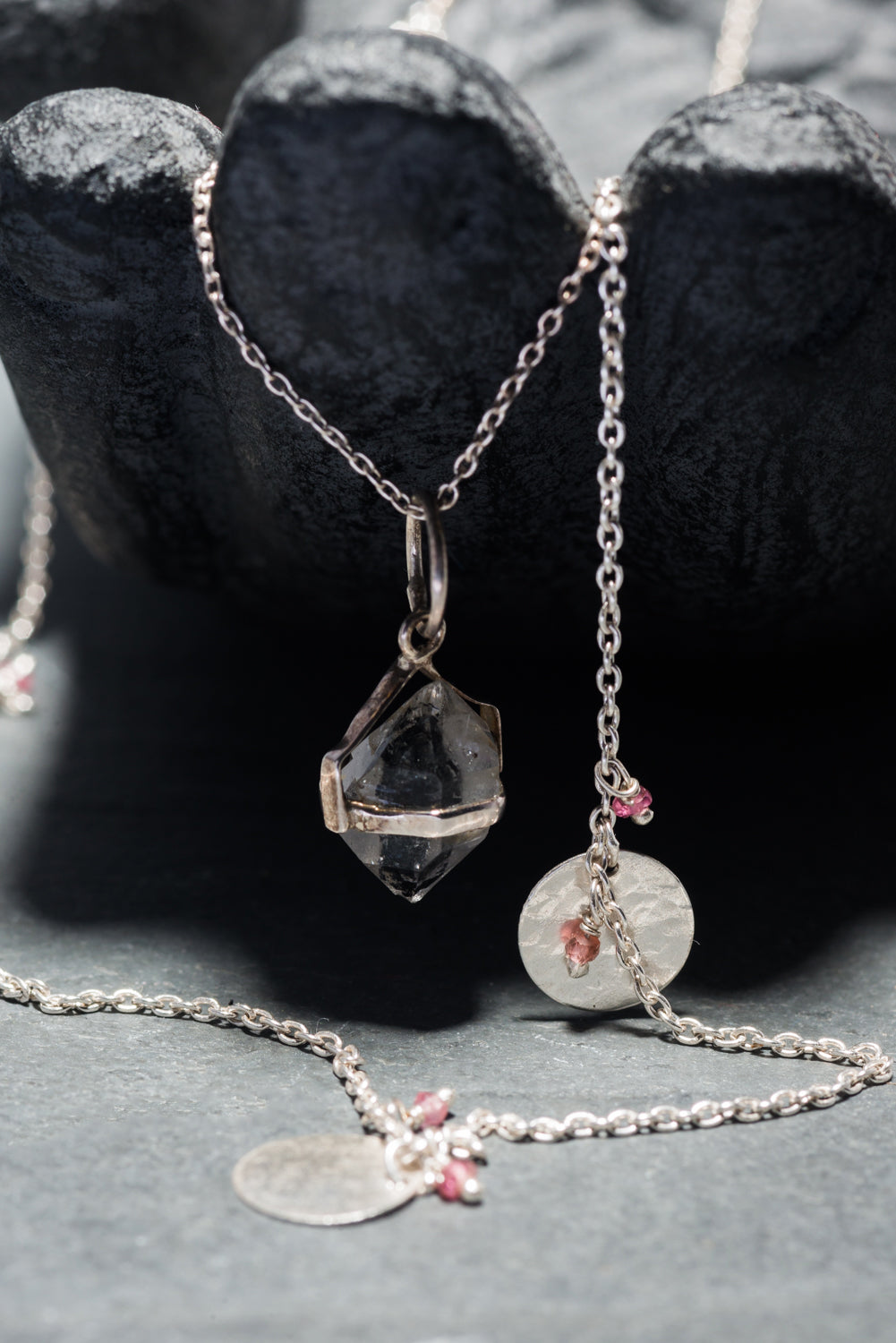 PINK TOURMALINE FIVE DISC NECKLACE SILVER