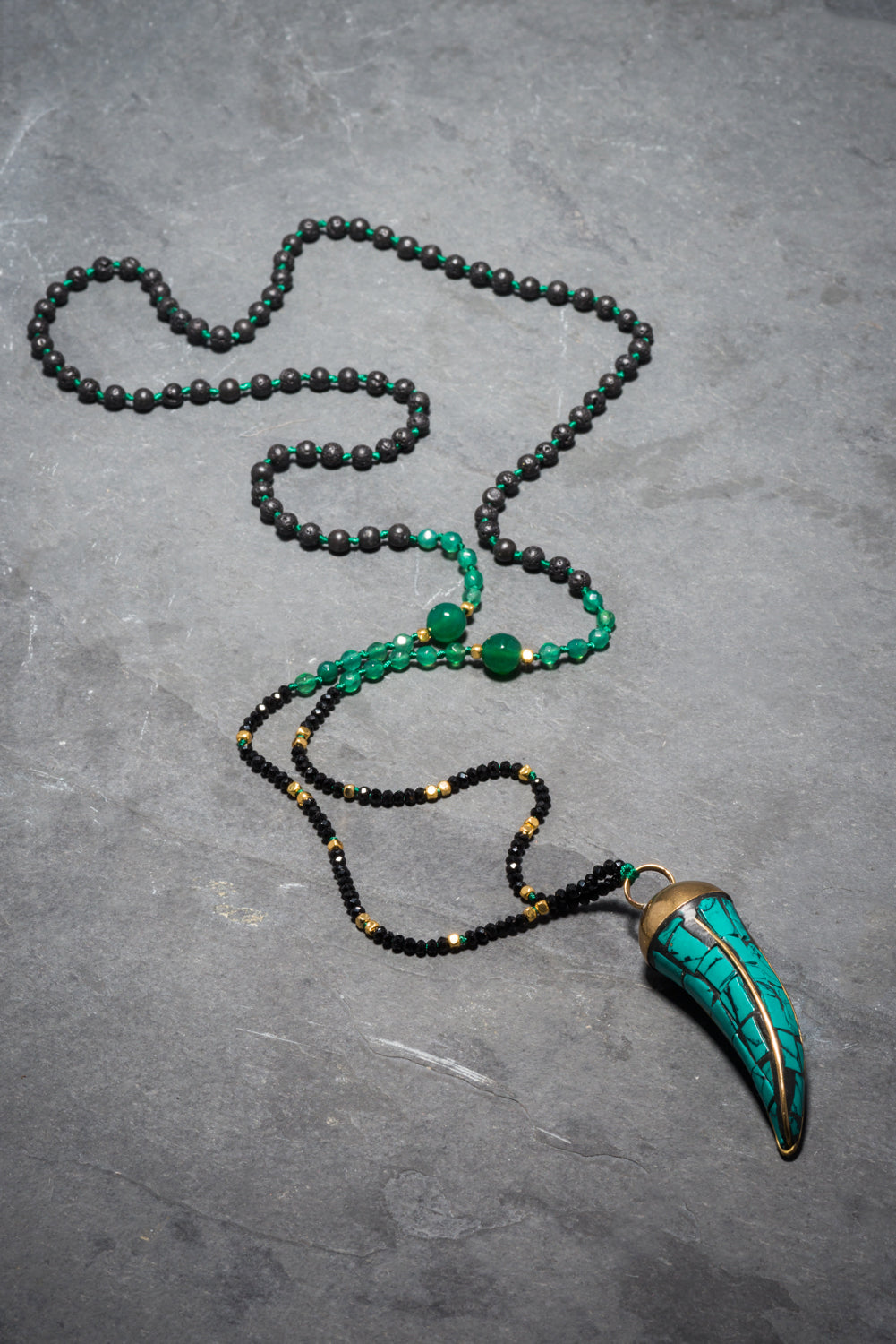 EMERALD BOHEME JEWEL TUSK PENDANT