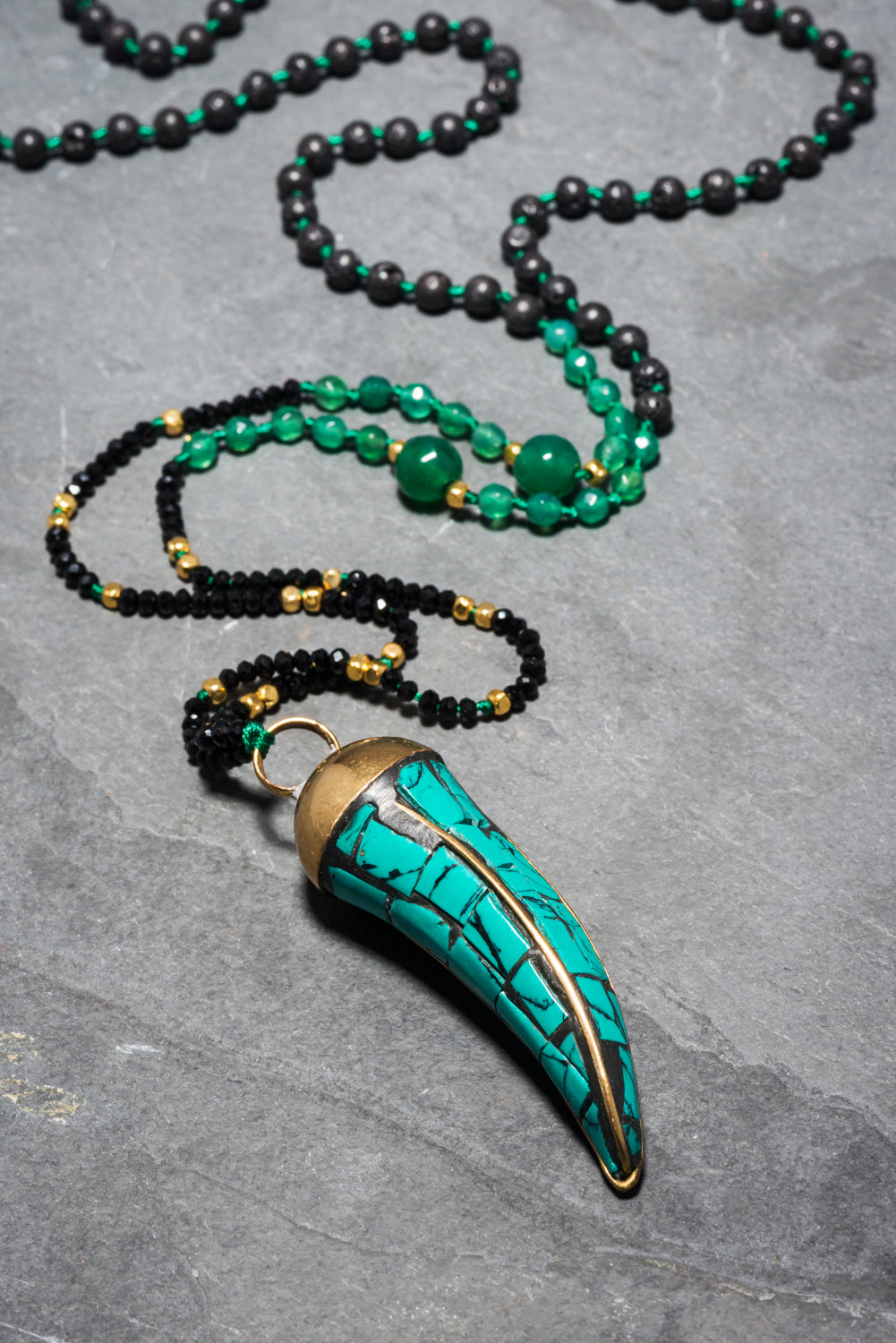 EMERALD BOHEME JEWEL TUSK PENDANT