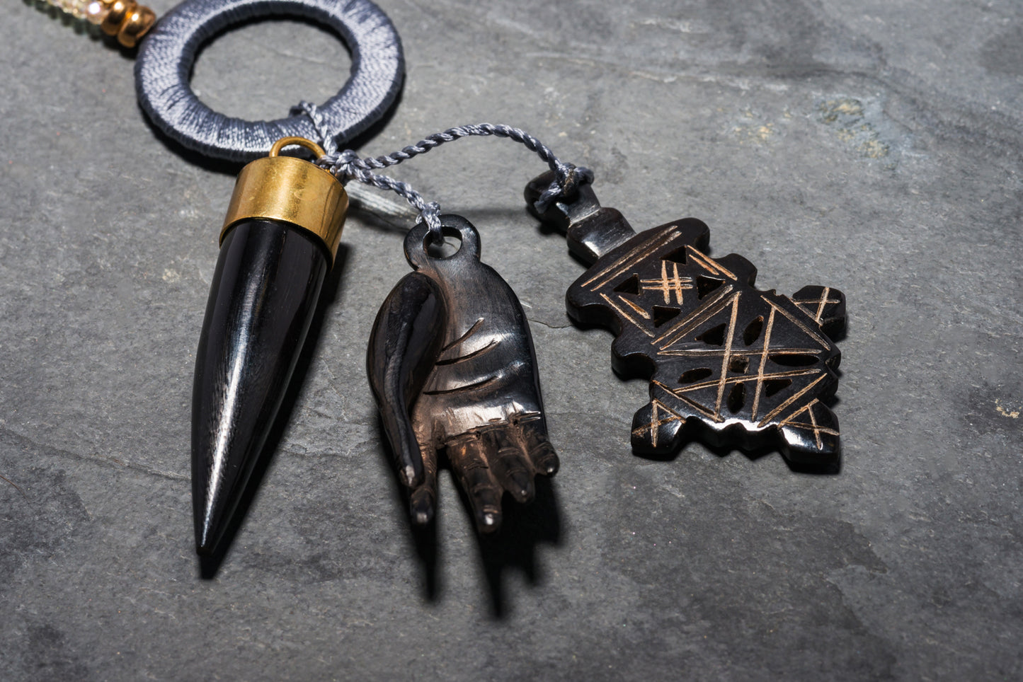 TALISMAN PEACE TRIO GREY