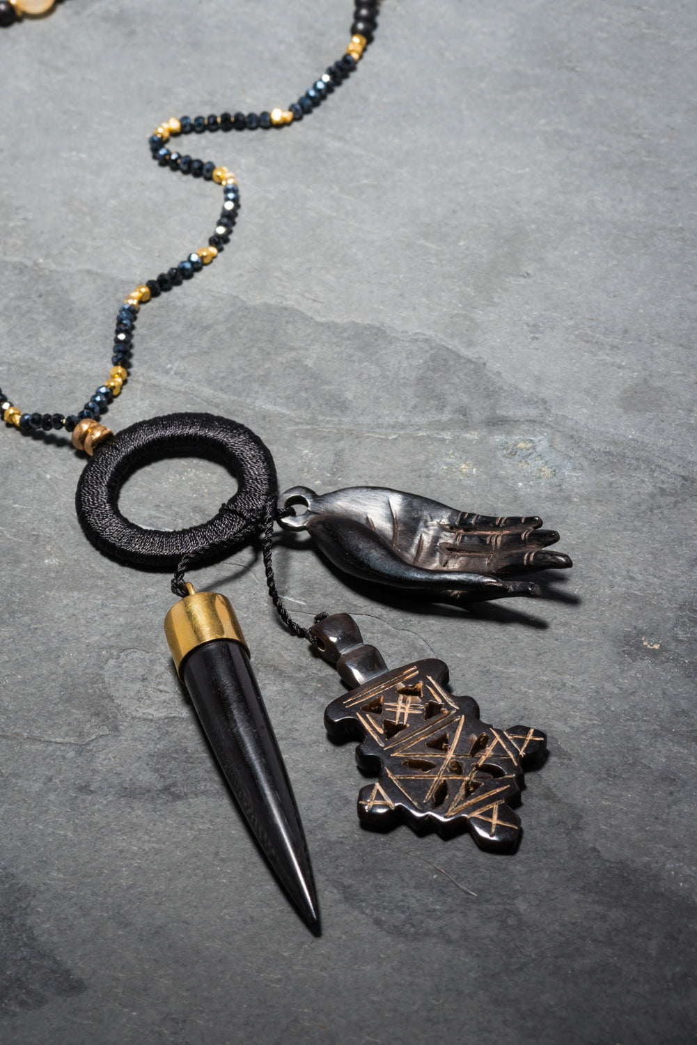 TALISMAN PEACE TRIO BLACK