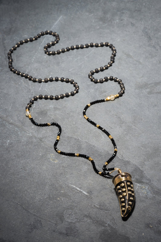 STUDDED ROCK TUSK PENDANT