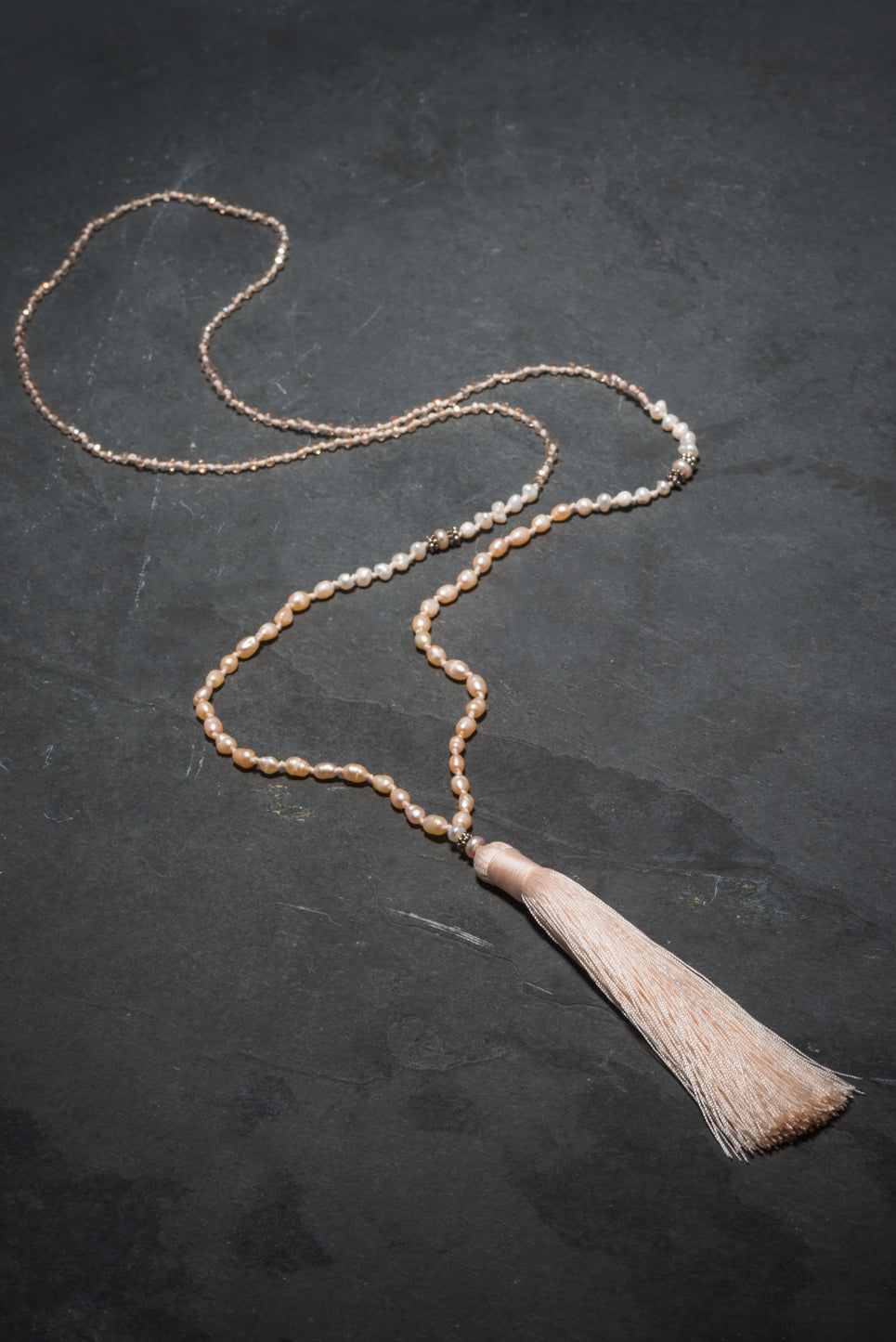 ANTIQUE PEARL BOUDOIR