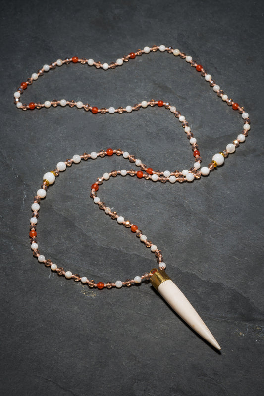 CORAL SHELL BEACH TUSK NECKLACE