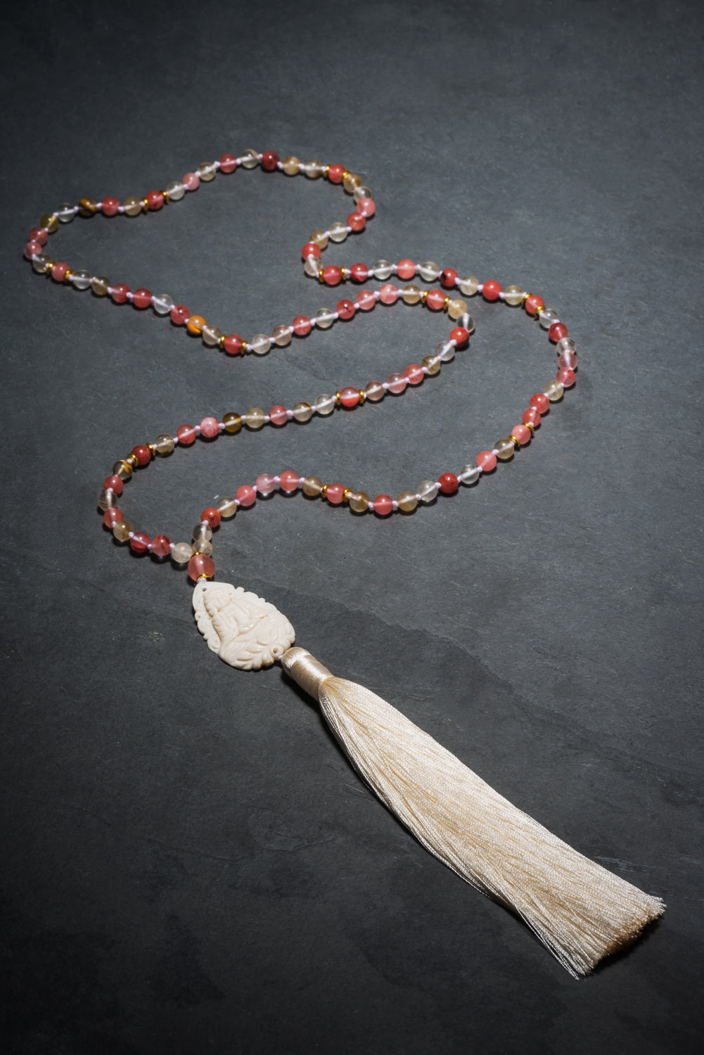 LOTUS BUDDHA LIGHTNESS