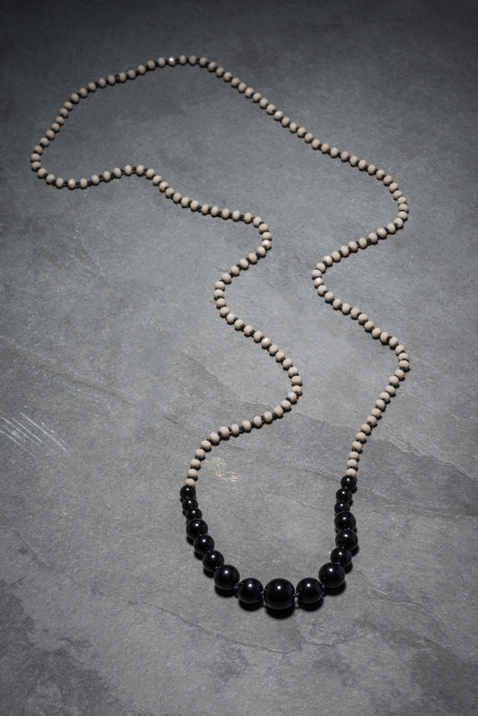 ONYX SIMPLISTIC NECKLACE