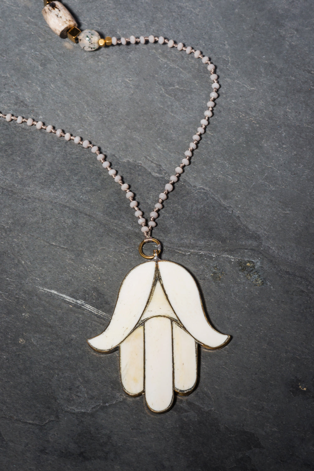 LIGHTNESS PRAYER HAND NECKLACE