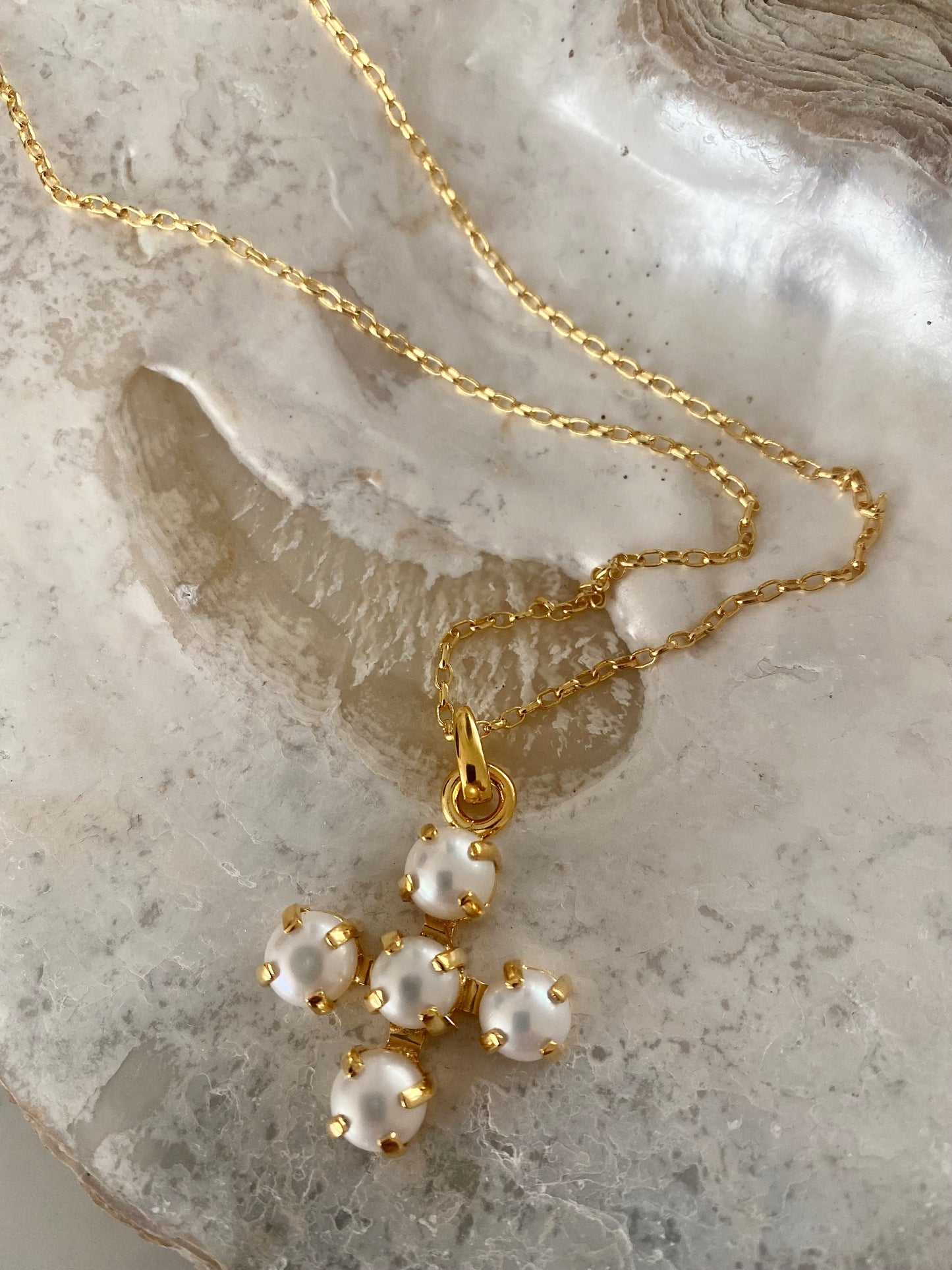 PEARL CROSS PENDANT GOLD 75cm