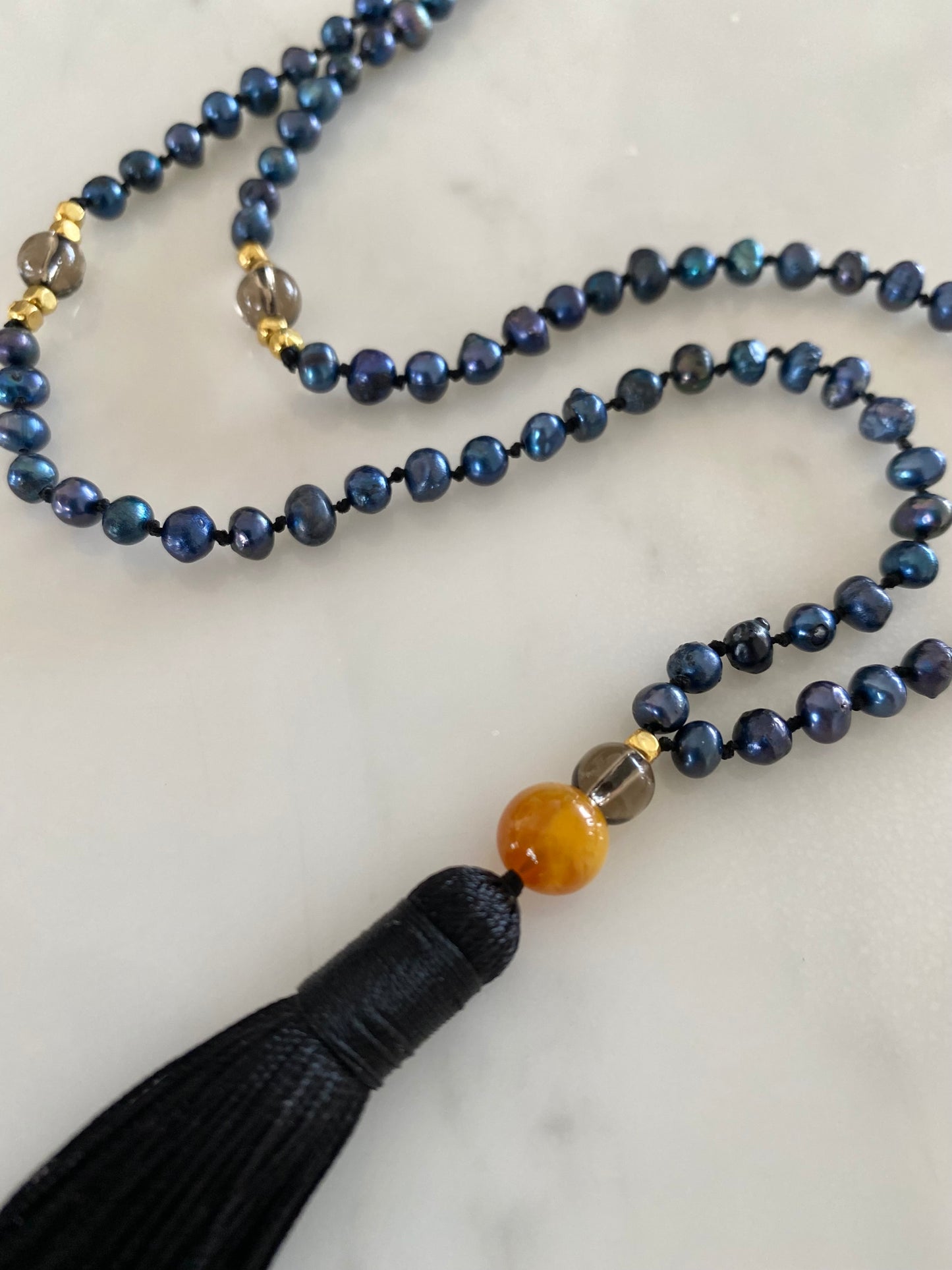 WISDOM BLACK PEARL SILK NECKLACE