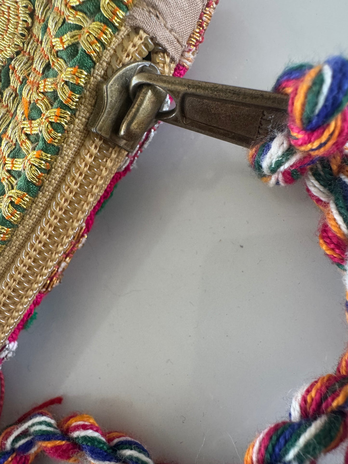 UTSAV VINTAGE BANARASI CLUTCH BAG