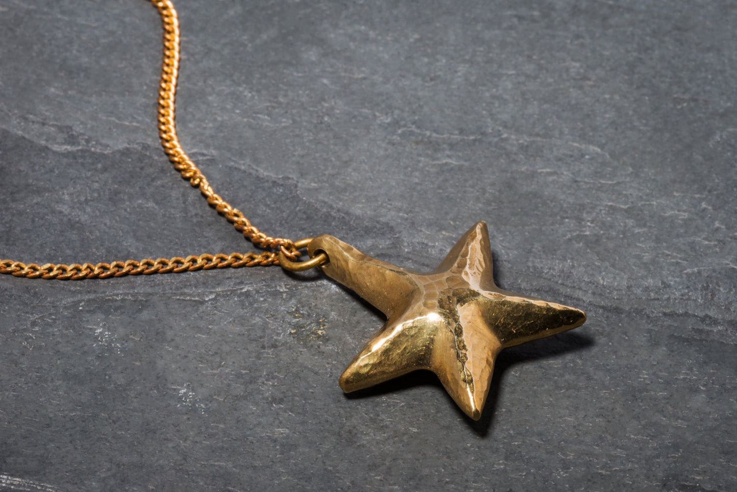 SMALL STARFISH PENDANT