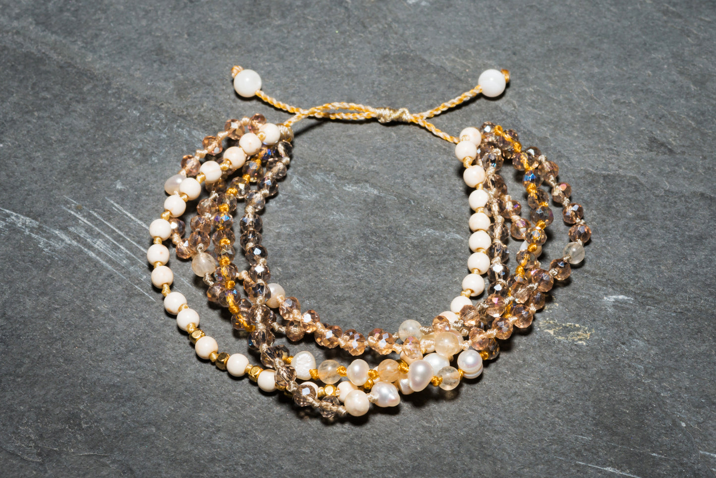 CHAMPAGNE PEARL MULTI BRACELET