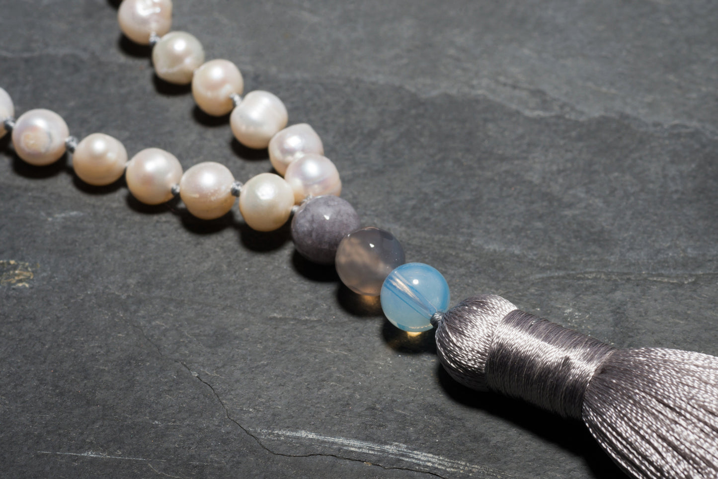 MOONLIGHT PEARLS SILK NECKLACE