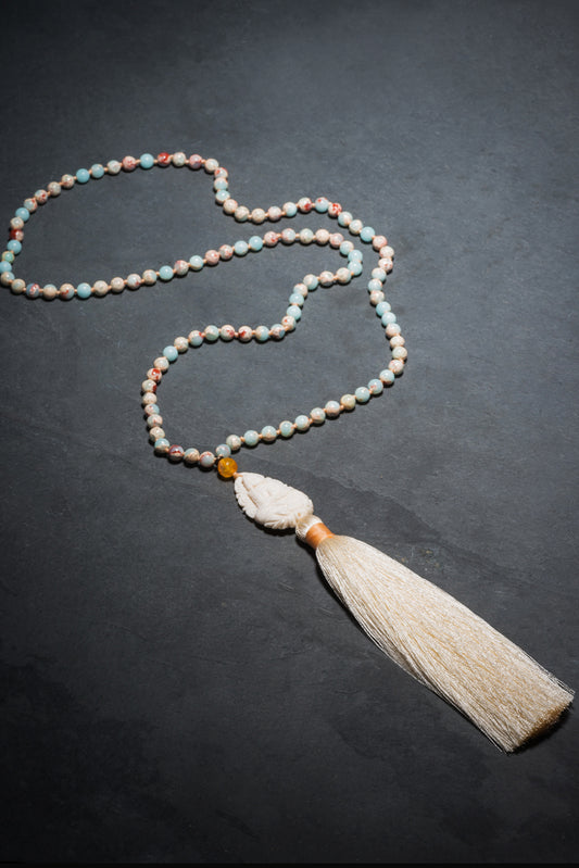 LOTUS BUDDHA UPLIFTING