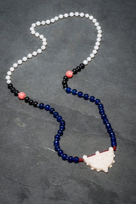 OROMO BLUE AGATE POWER NECKLACE SMALL