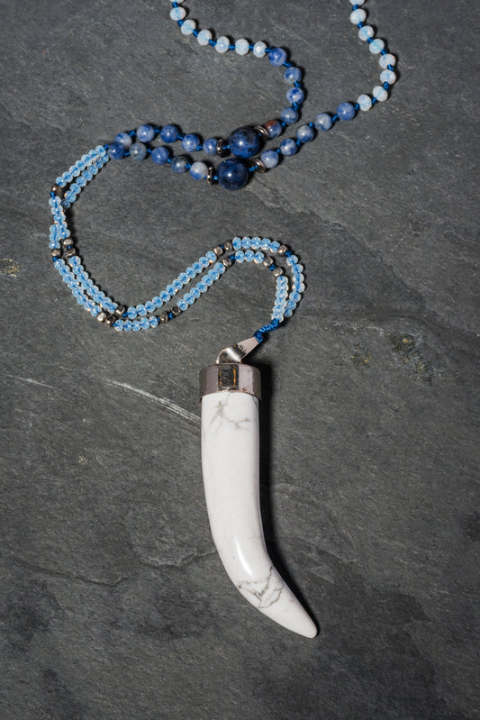 HOWLITE LAPIS TUSK PENDANT