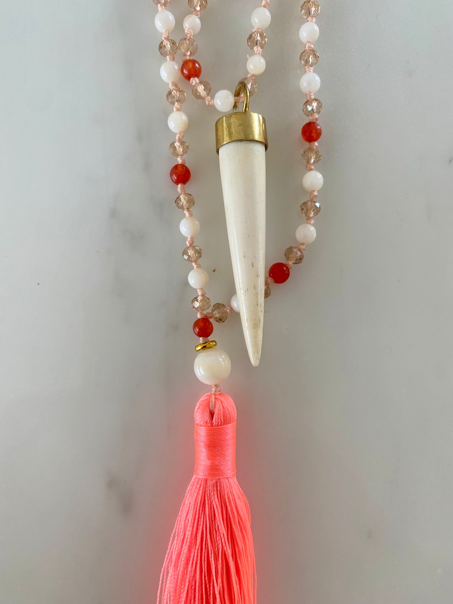 CORAL SHELL BEACH TUSK NECKLACE